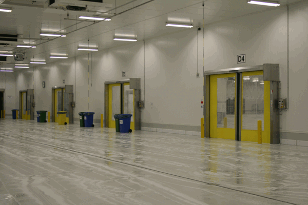 Edelstahl Rolltor für hohe hygienische Ansprüche in der Lebensmittelindustrie